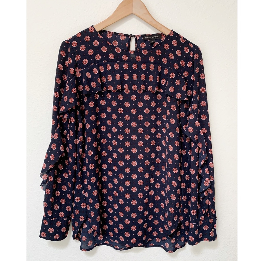 2/$10 Banana Republic Navy Long Sleeve Blouse